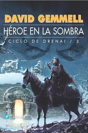 HÉROE EN LA SOMBRA